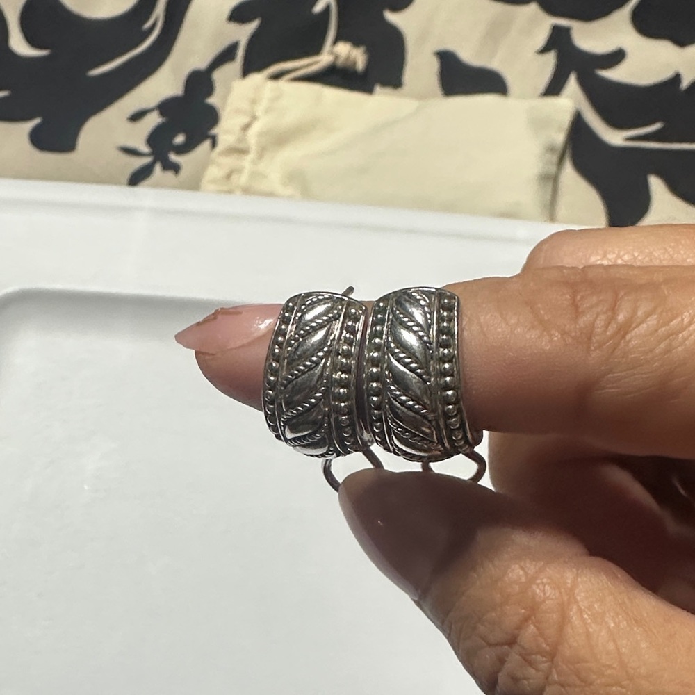 Elegant Silver Women's Earrings